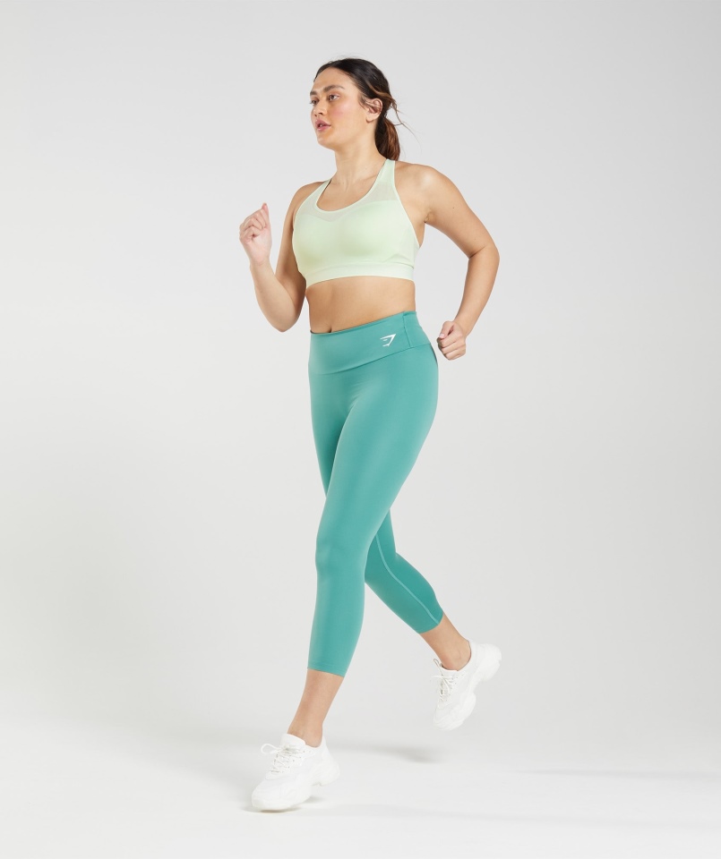 Gymshark Biustonosz Sportowy Z Odkrytymi Plecami Zielony Ogórek