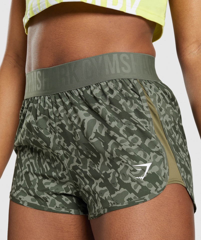 Gymshark Treningowe Luźne Szorty Z Zielonym Nadrukiem